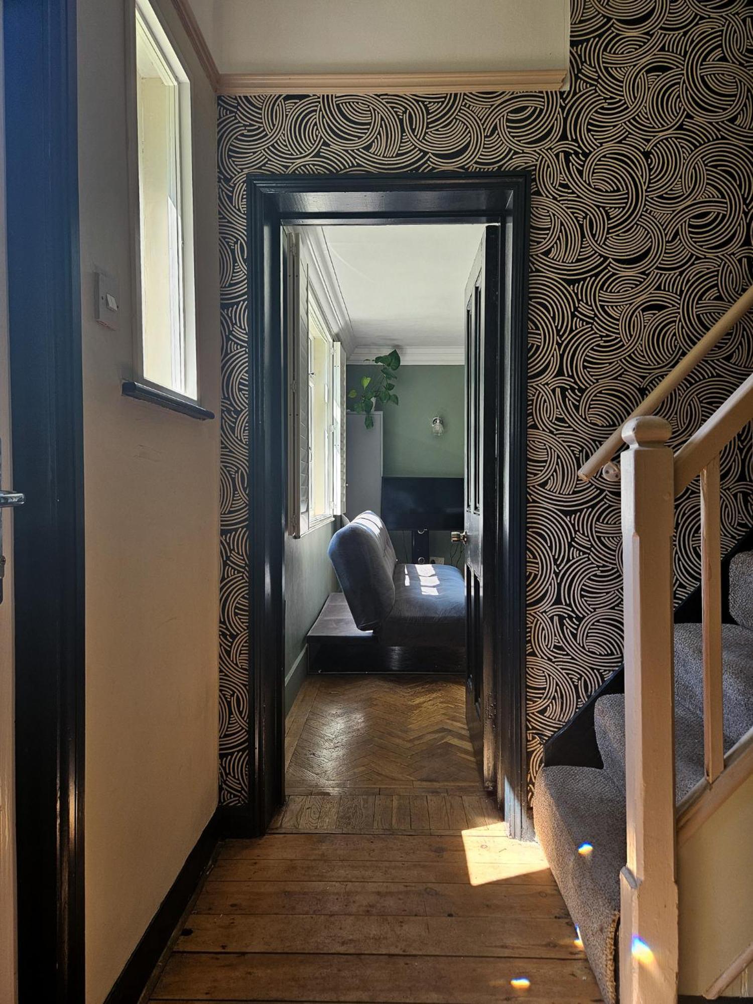 Family Room,1688870688:JPEG